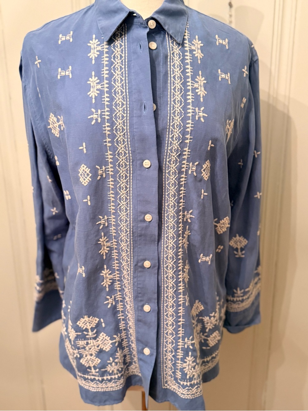 Banana Republic Slate Blue Embroidered Tunic Shirt